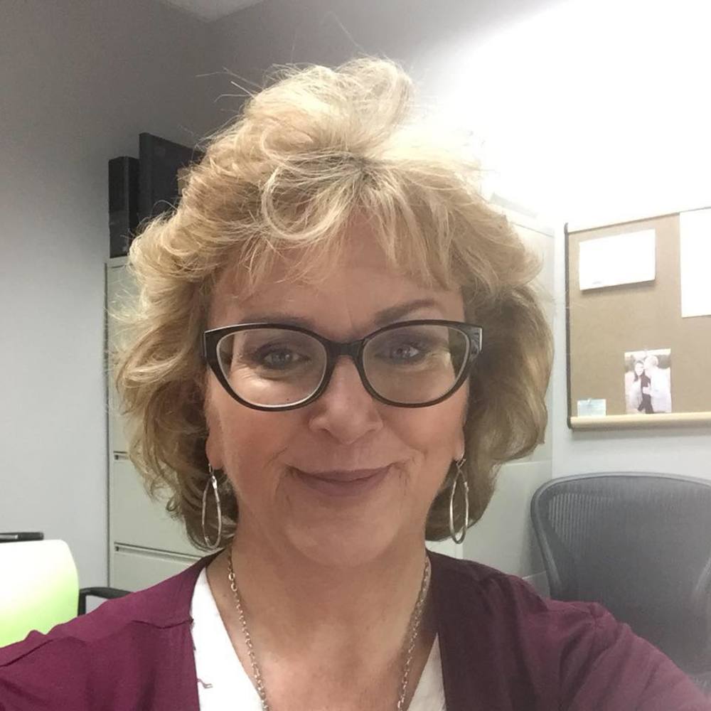 Meet your Posher, Sharon